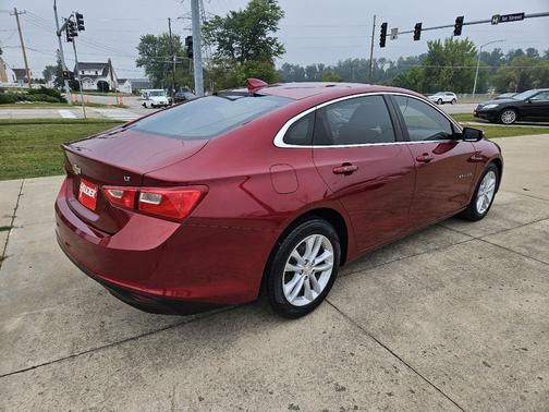 2017 Chevrolet Malibu 1LT