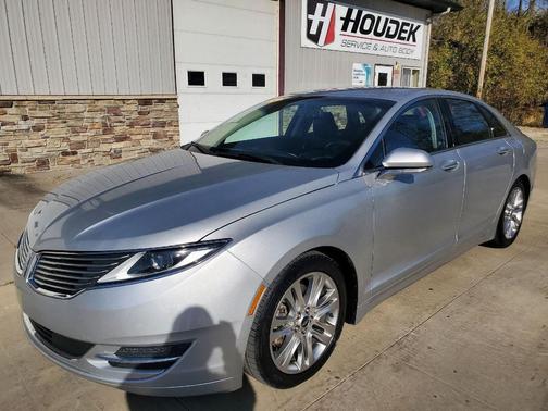 2015 Lincoln MKZ Base