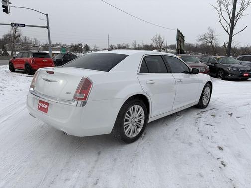 2013 Chrysler 300 S