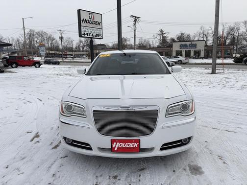 2013 Chrysler 300 S