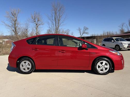 2011 Toyota Prius III