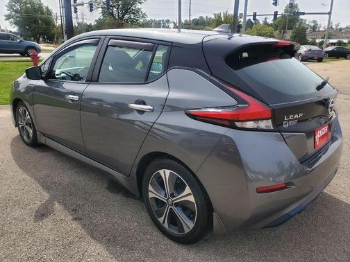 2020 Nissan Leaf SV 40 kWh