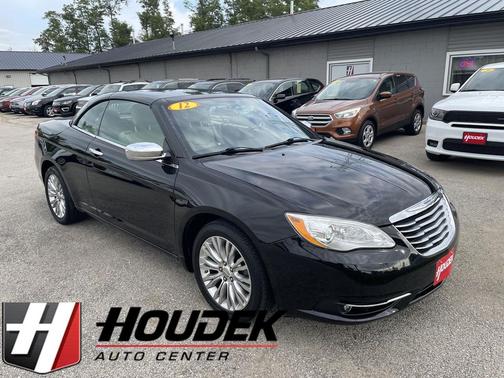 2012 Chrysler 200 Limited