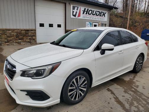 2018 Subaru Legacy Premium