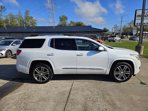 2018 GMC Acadia Denali