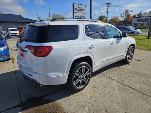 2018 GMC Acadia Denali