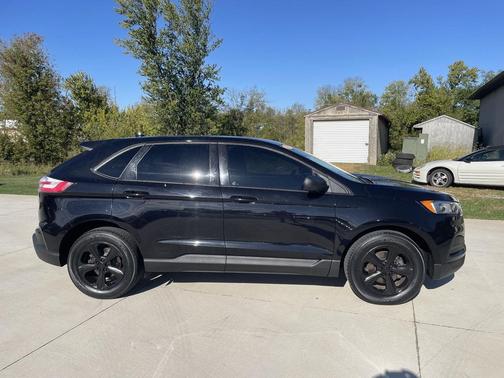2019 Ford Edge SE
