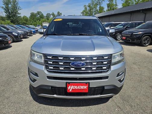 Ingot Silver Metallic 2017 Ford Explorer Limited
