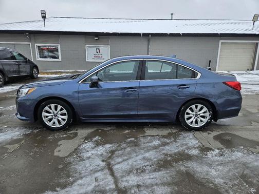 2016 Subaru Legacy Premium