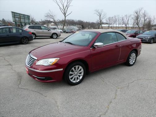 2013 Chrysler 200 Touring