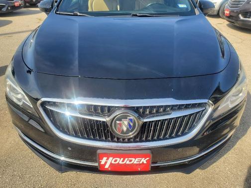 2017 Buick LaCrosse Premium