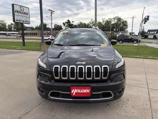 Brilliant Black Crystal Pearlcoat 2015 Jeep Cherokee Limited