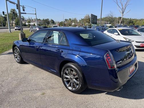 2014 Chrysler 300 S