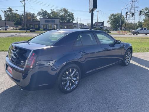 2014 Chrysler 300 S