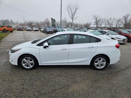2018 Chevrolet Cruze LT