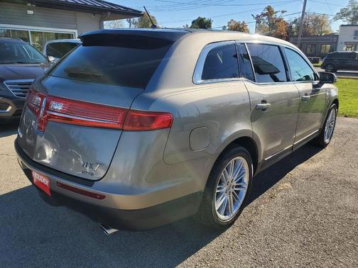 2016 Lincoln MKT EcoBoost