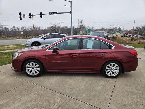 2017 Subaru Legacy Premium