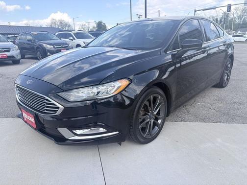 Shadow Black 2018 Ford Fusion SE