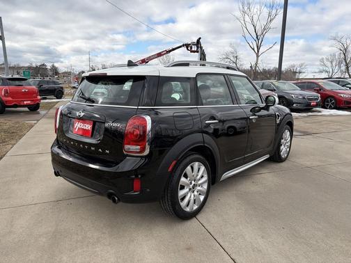 2018 MINI Countryman Cooper S
