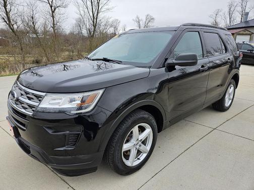 Shadow Black 2018 Ford Explorer Base