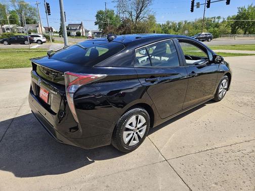 Midnight Black Metallic 2017 Toyota Prius Two