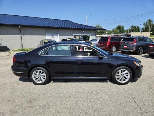 2018 Volkswagen Passat 2.0T SE
