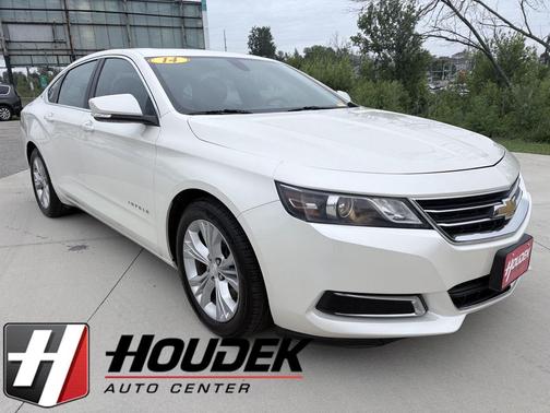 White Diamond Tricoat 2014 Chevrolet Impala 1LT