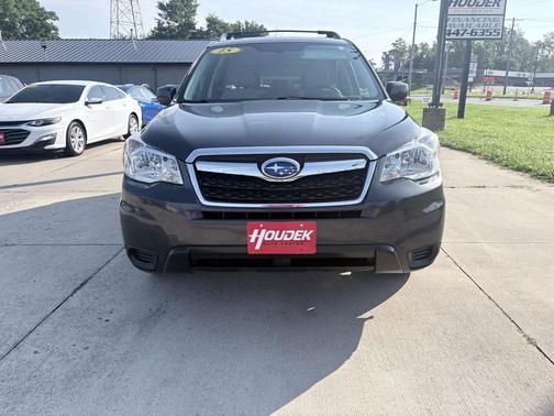 Crystal Black Silica 2015 Subaru Forester 2.5i Premium