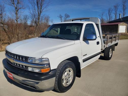 2002 Chevrolet Silverado 1500 LS