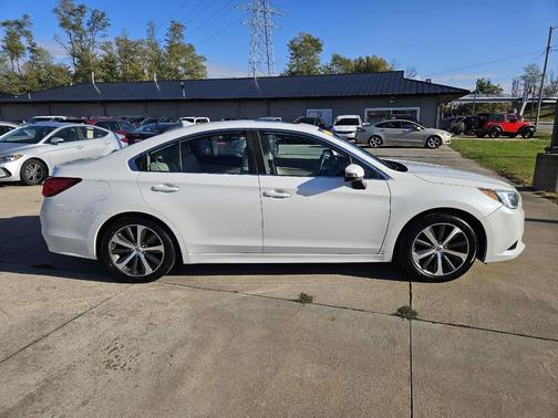 2017 Subaru Legacy Limited