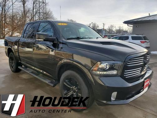 2015 RAM 1500 Sport