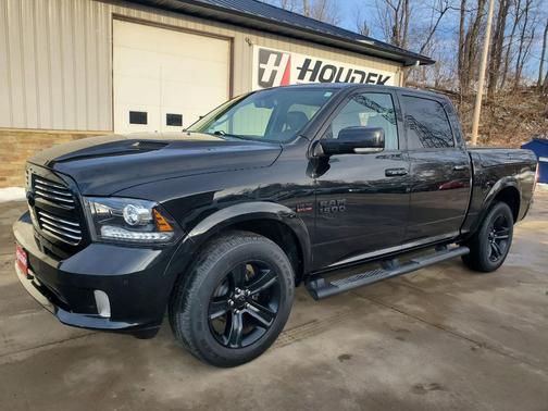 2015 RAM 1500 Sport