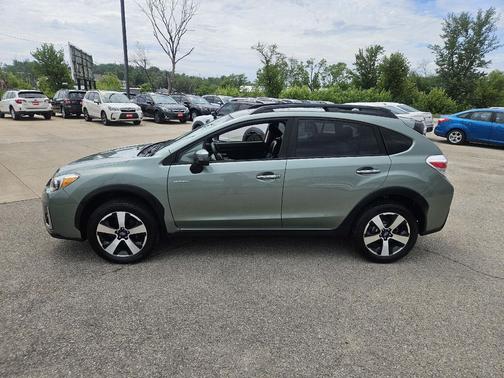 Jasmine Green Pearl 2016 Subaru Crosstrek Hybrid Touring