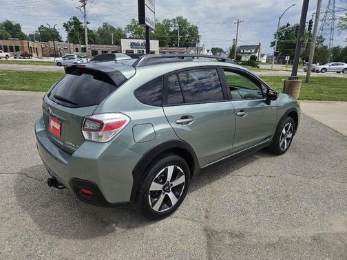 Jasmine Green Pearl 2016 Subaru Crosstrek Hybrid Touring
