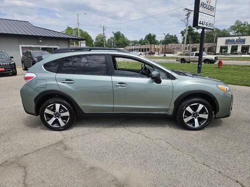 Jasmine Green Pearl 2016 Subaru Crosstrek Hybrid Touring
