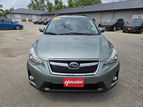 Jasmine Green Pearl 2016 Subaru Crosstrek Hybrid Touring