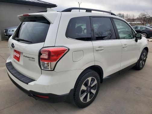 2017 Subaru Forester 2.5i Limited