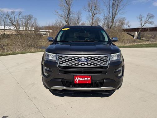 2016 Ford Explorer Platinum