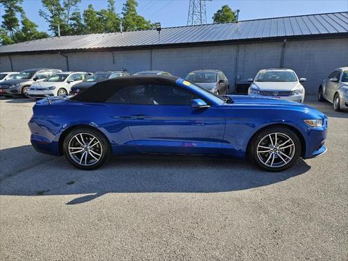 2017 Ford Mustang EcoBoost Premium