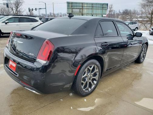 2015 Chrysler 300 S