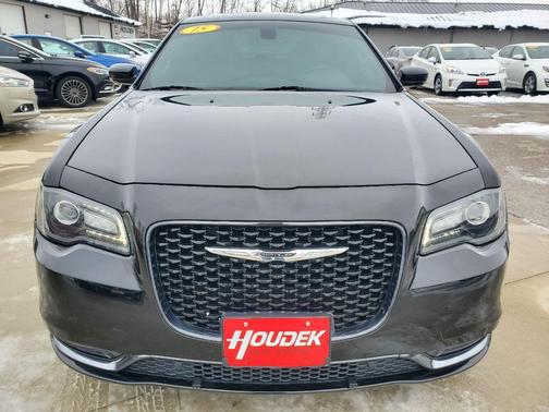 2015 Chrysler 300 S