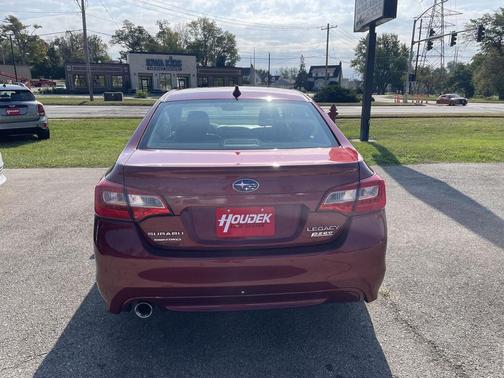 2017 Subaru Legacy Sport