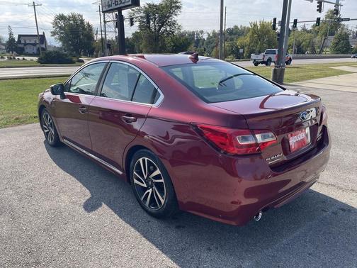 2017 Subaru Legacy Sport
