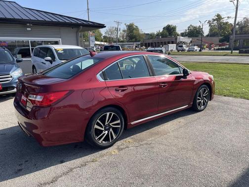 2017 Subaru Legacy Sport