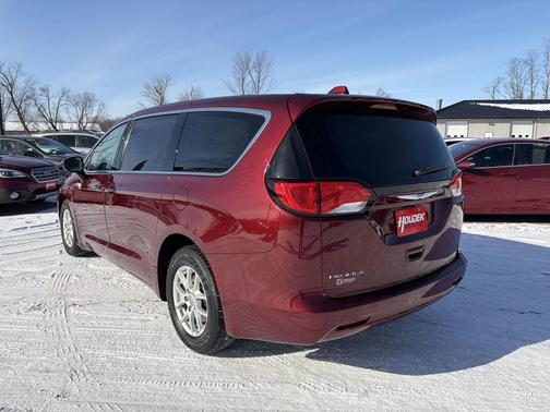 2017 Chrysler Pacifica LX