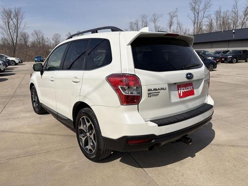 Crystal White Pearl 2016 Subaru Forester 2.0XT Touring