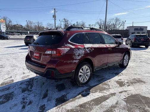 2019 Subaru Outback 2.5i Premium