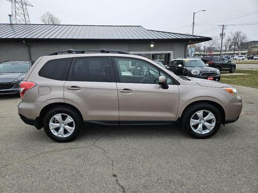 2014 Subaru Forester 2.5i Premium
