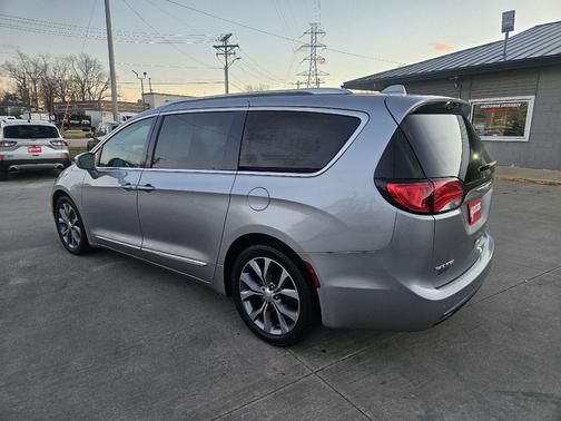 2018 Chrysler Pacifica Limited