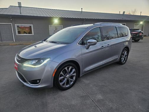 2018 Chrysler Pacifica Limited